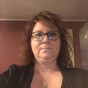 Meet your Posher, Pamela